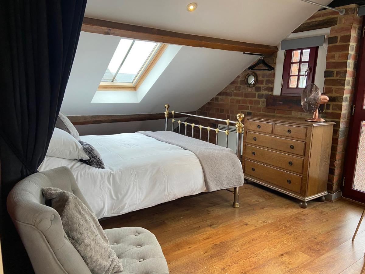 Victorian Penthouse Apartment Gloucester Bagian luar foto